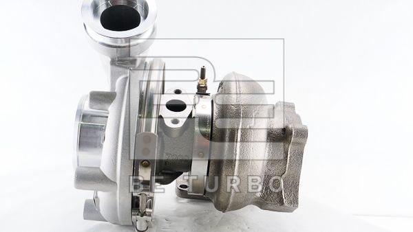 Neuer Original Turbolader 04910545