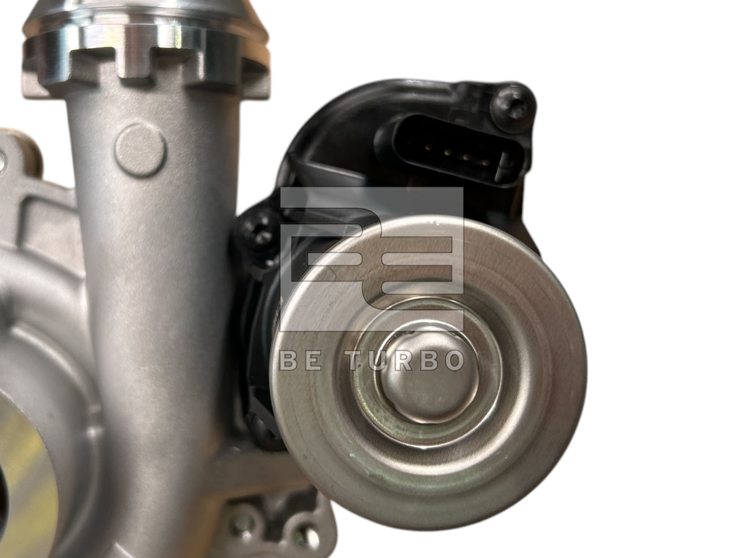 Neuer Original Turbolader 144103007
