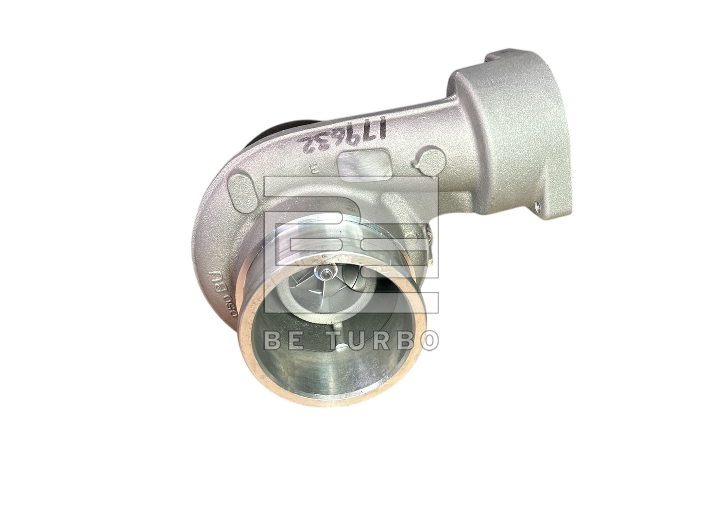 Neuer Original Turbolader 2199710