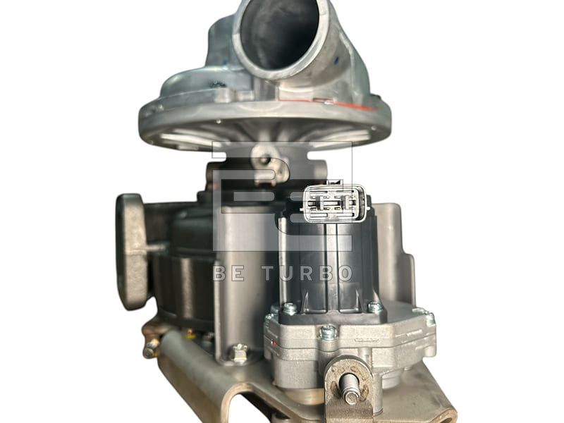 Neuer Original Turbolader 8981797631